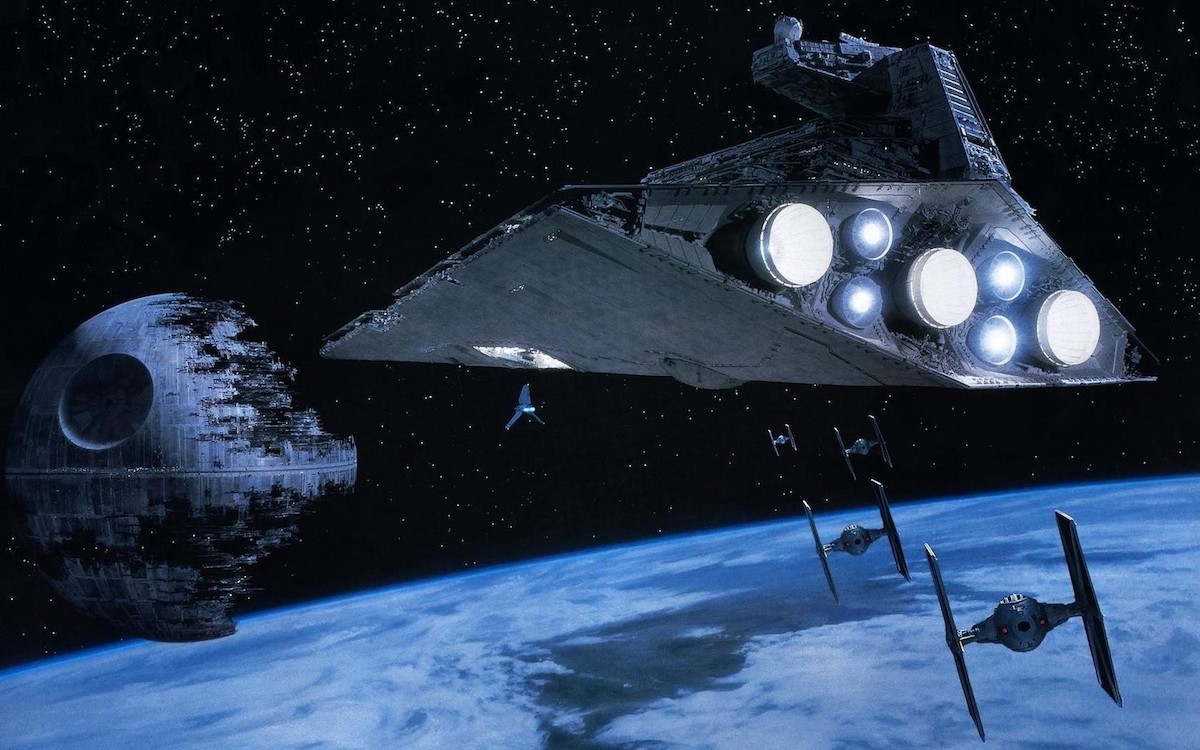 Космический кортеж Дарта Сидиуса из фильма «Звездные войны, эпизод VI Возвращение джедая» (1983 год)