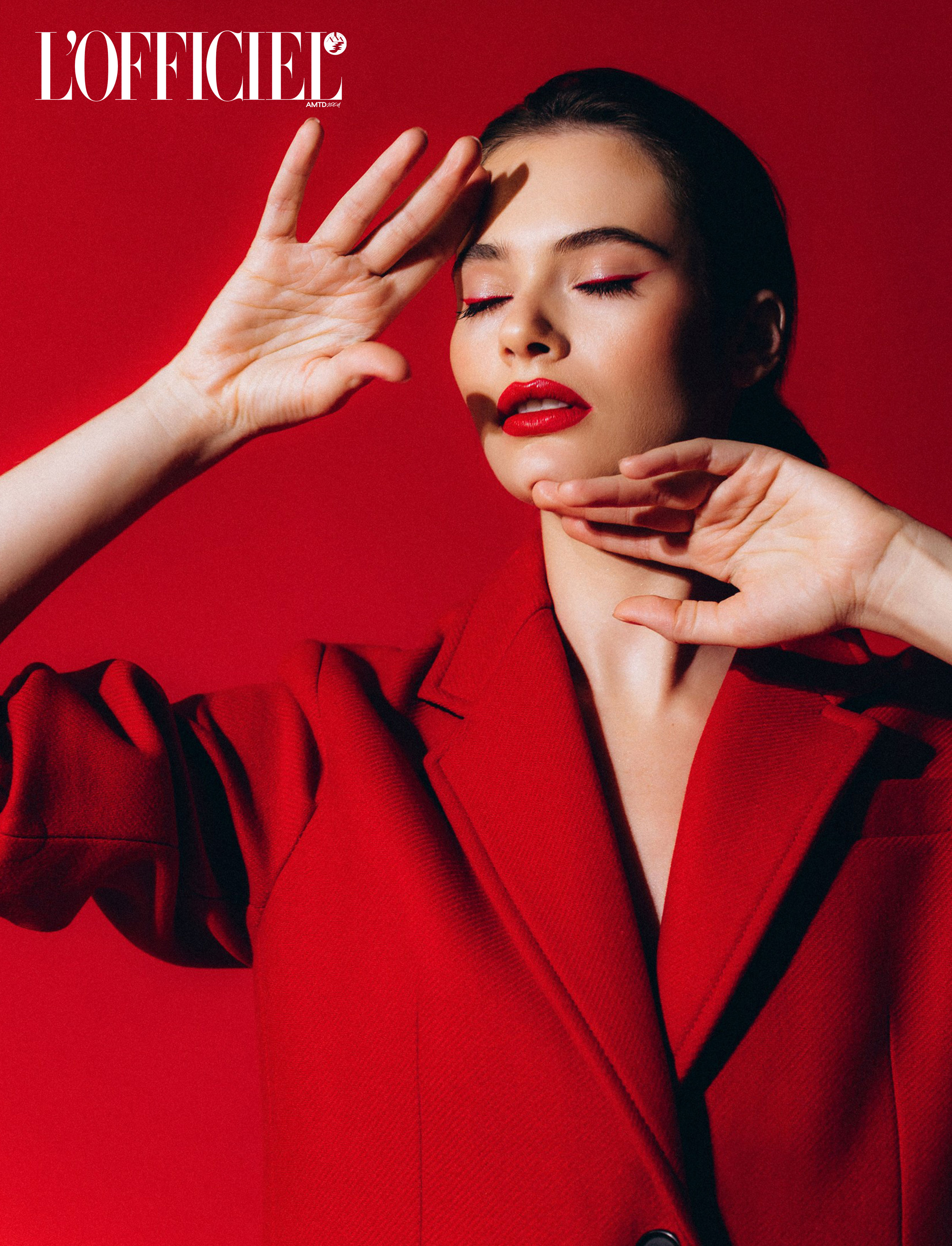 Model Daria Melocchi On The New Digital Cover Of L Officiel Online L Model Daria Melocchi On The New Digital Cover Of L Officiel Online L