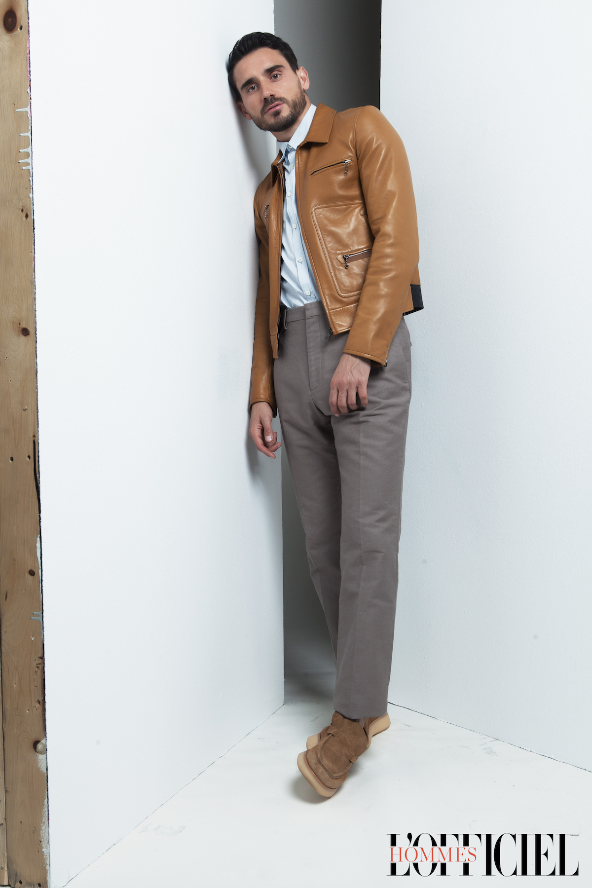 Сорочка, куртка, брюки и лоферы: Salvatore Ferragamo
