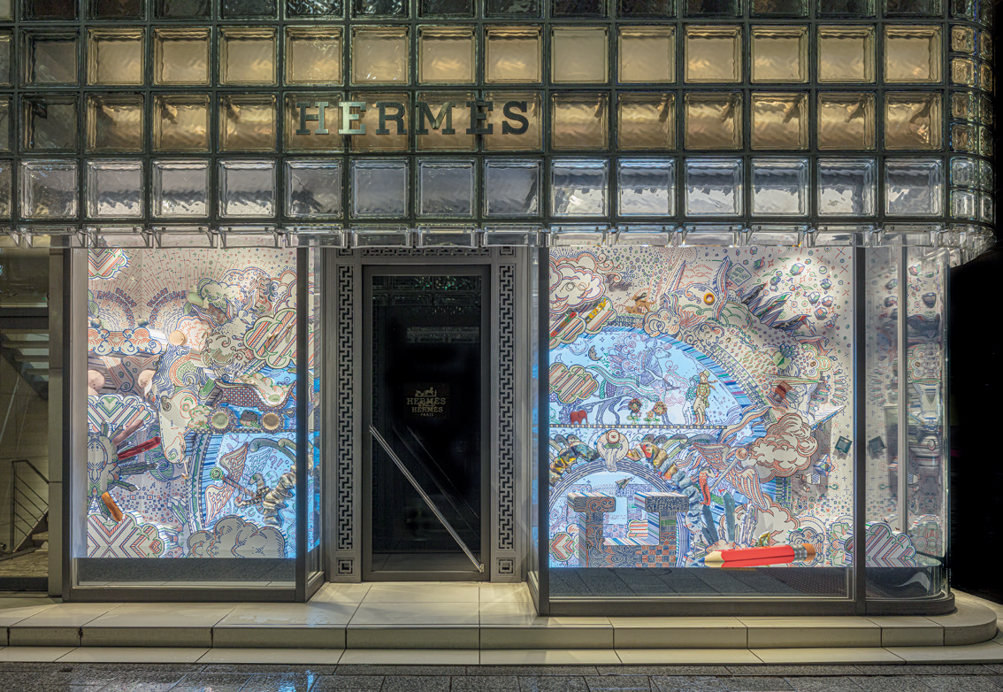 © PHOTO BY SATOSHI ASAKAWA. CREATED FOR MAISON HERMÈS GINZA, May 2025. Please Hold The Line, Maison Hermès Ginza Window Display: May 29, 2025 until the next window display