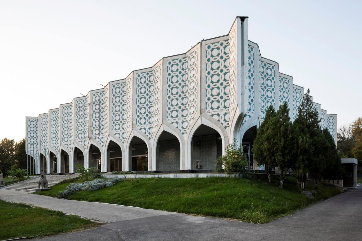 Выставочный зал Союза художников Узбекистана, 1974
