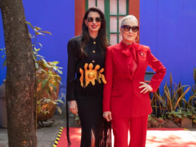 Усі образи Меріл Стріп та Енн Гетевей зі світового промотуру «Диявол носить Prada»