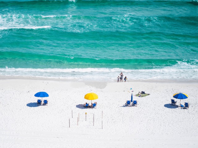Исследование: Из-за глобального потепления к 2100-му году исчезнет половина пляжей на планете