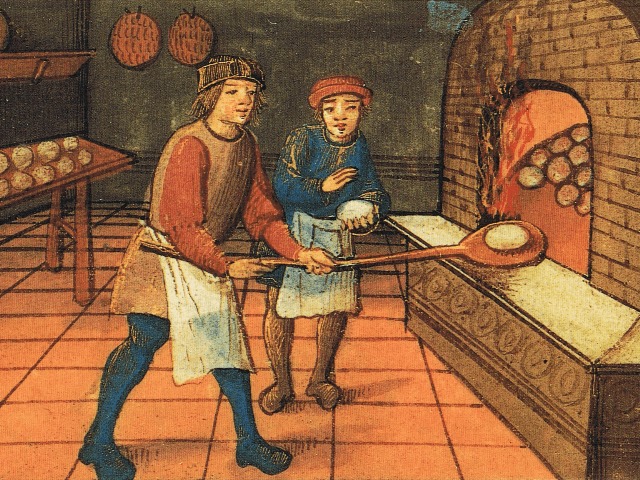 Суп с улитками и ягодные тарталетки с вином: Рецепты средневековой кухни, которые дошли до наших дней
