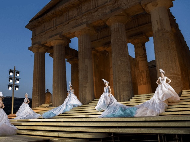 Храм Конкордии открыли для туристов после показа Dolce & Gabbana