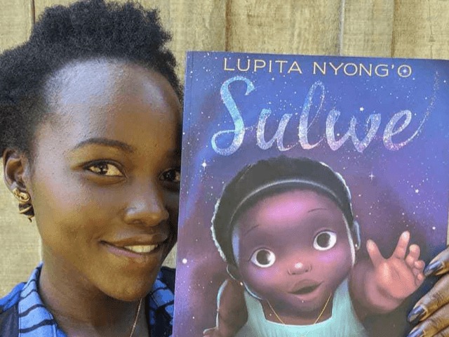 Netflix снимет мюзикл по книге Люпиты Нионго Sulwe
