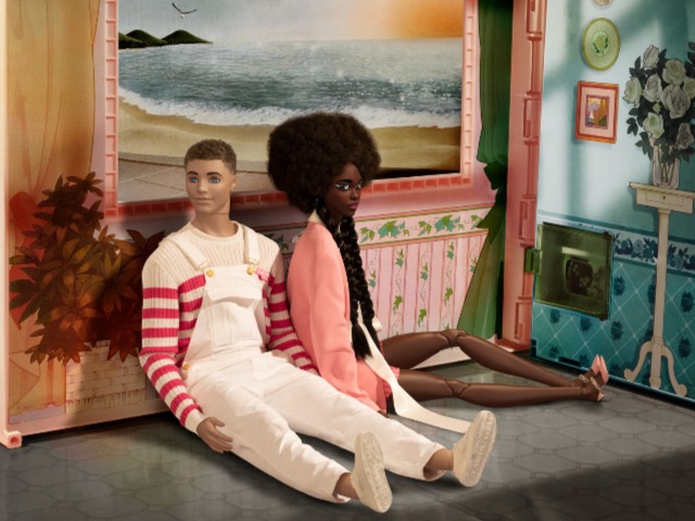 Много розового: Оливье Рустен создал женскую коллекцию одежды вместе с Barbie