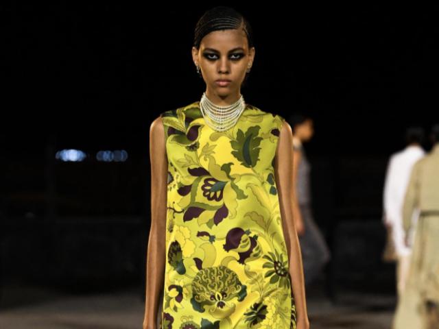 Брама Індії: Dior провели шоу в Мумбаї