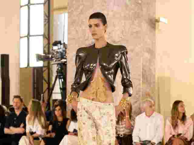 Люди безодні: Schiaparelli відкрили кутюрний Тиждень моди в Парижі