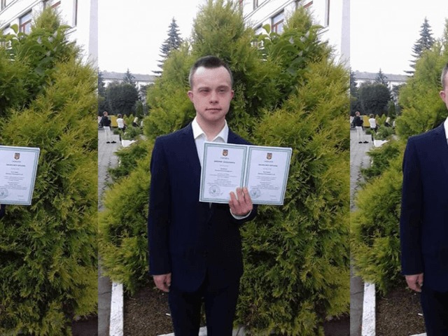 Впервые в Украине: Парень с синдромом Дауна получил высшее образование