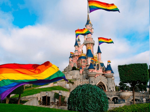 Впервые в истории ЛГБТ-прайд пройдёт в Диснейленде