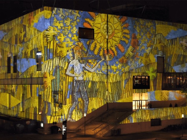 Украинскую мозаику 60-х годов превратили в анимацию и спроектировали на музее в Вене
