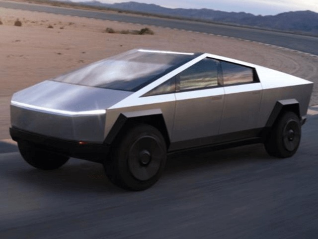 Назад в будущее: Илон Маск представил первый бронированный электромобиль