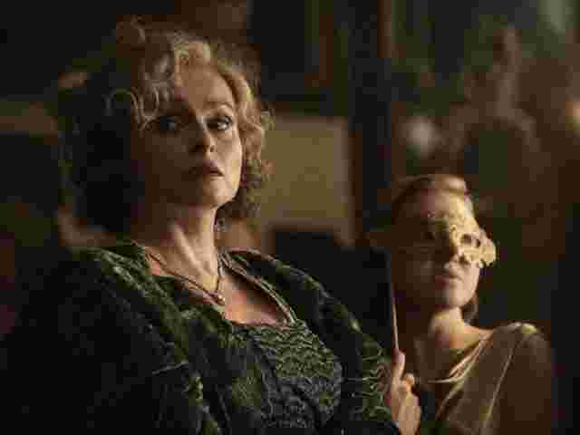 Netflix показав трейлер серіалу «Сім циферблатів Аґати Крісті»