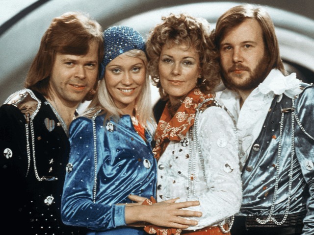 Аватары группы ABBA отправятся в тур в 2022 году