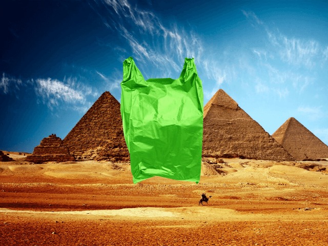 На курортах в Египте полностью запретят использование пластика