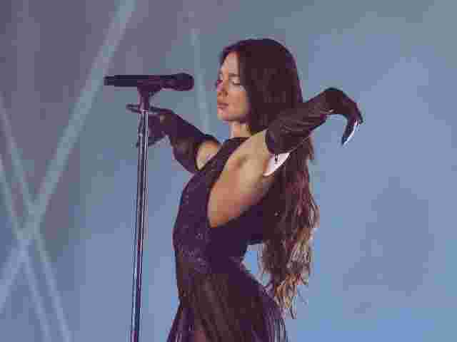 Дуа Ліпа стала головною героїнею відеоролика, присвяченого зимовим Олімпійським іграм 2026 