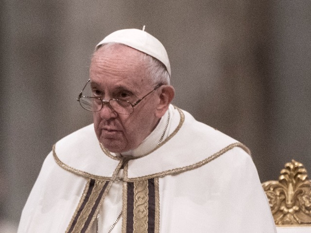 "Не звикаймо до війни": Папа Римський написав пост у Twitter українською