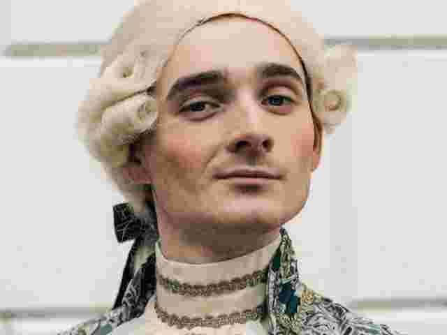 Шість епох в одному ролику: український актор знявся у масштабній рекламі Нідерландів