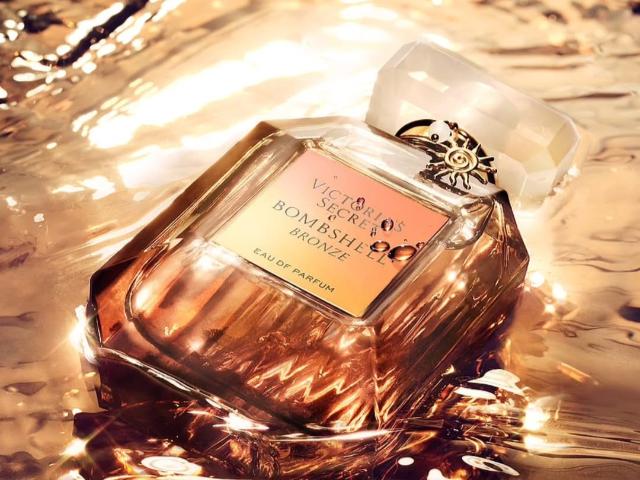 Bombshell Bronze Eau de Parfum: літній аромат від Victoria’s Secret із сонячним настроєм